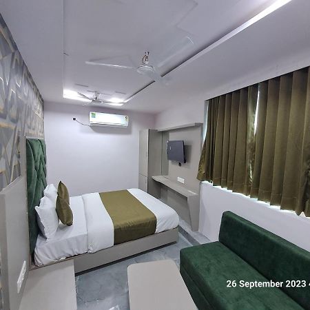 גנדהינאגר Hotel Kingdom מראה חיצוני תמונה