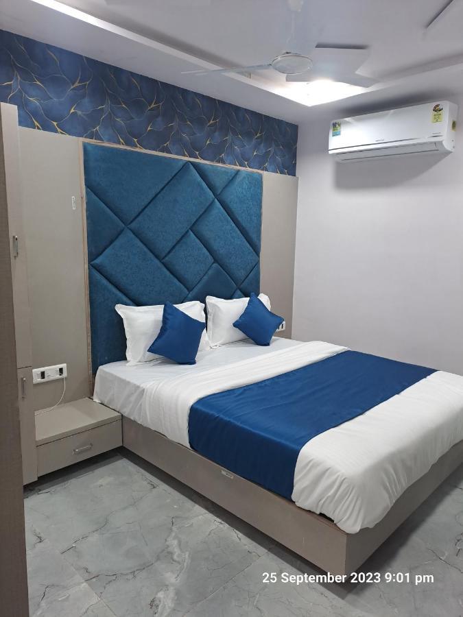 גנדהינאגר Hotel Kingdom מראה חיצוני תמונה